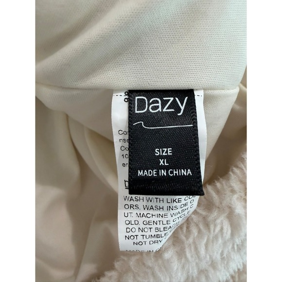 Dazy Size XL Lined Ivory Beige Soft Sherpa Fleece Teddy Drop Shoulder Jacket - Picture 7 of 8